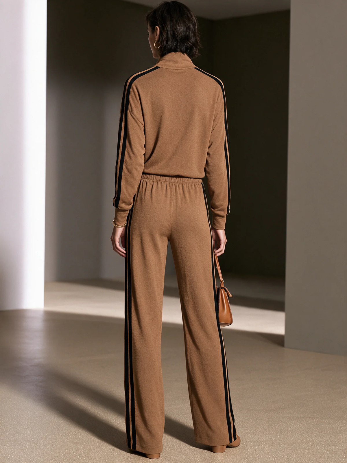 Camel Color-blocked Single-breasted Top And Wide-leg Pants Suit