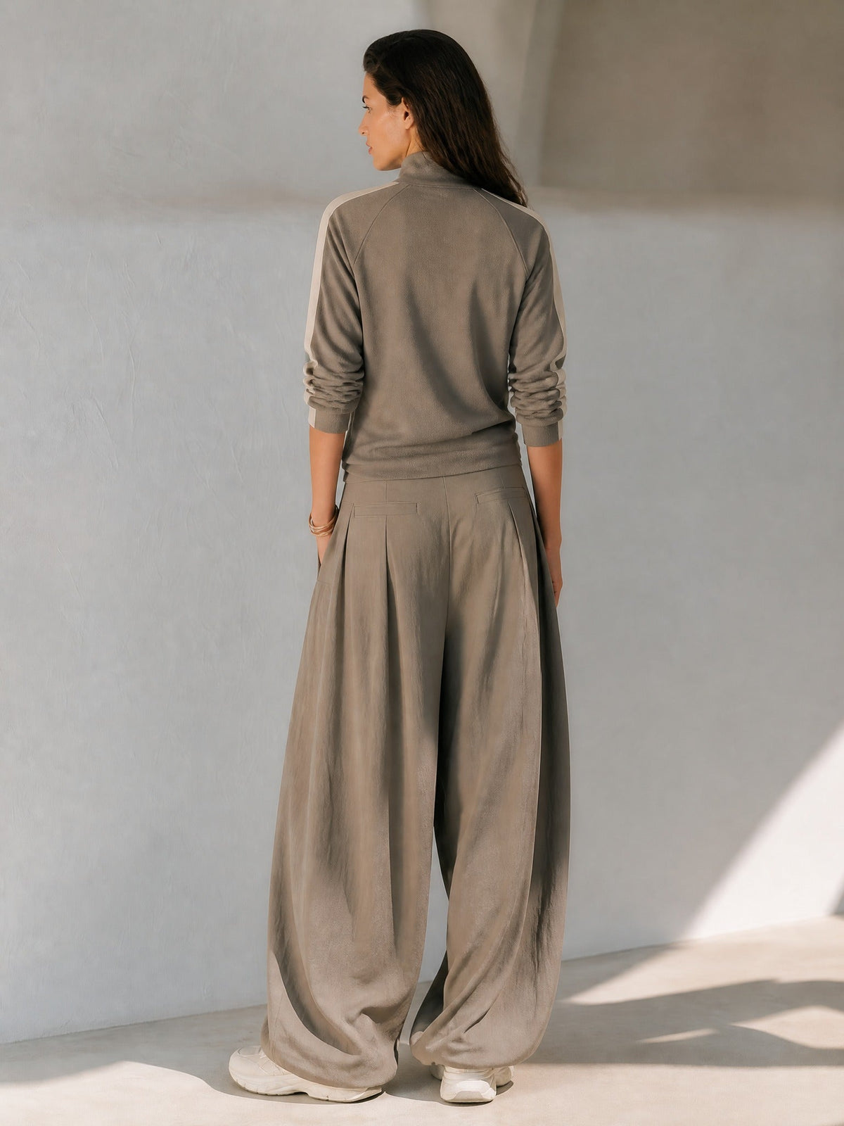 Khaki Half Zip Color-blocked Sweatshirt & Pleated Wide Leg Pants Two-piece Set