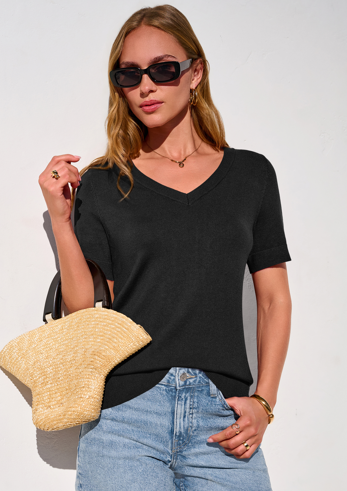 Women's V-Neck Short Sleeve Knit Sweater – Lightweight Pullover Top