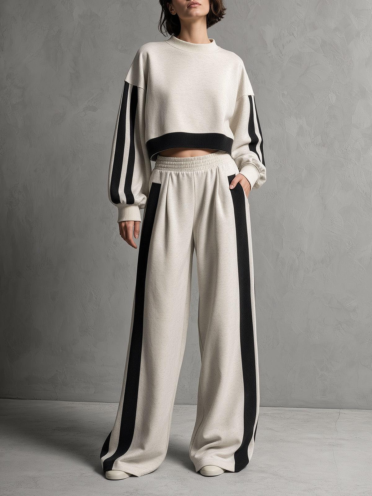 Beige Black Color-blocked Sweatshirt And Wide-leg Pants Loose-fitting Set