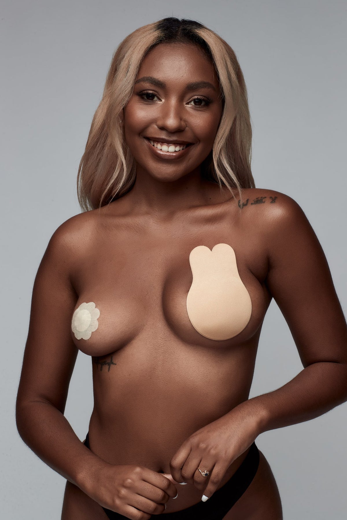 UNDERCOVER Style Helpers Be My Bunny Lift Up Nipple Covers Nude